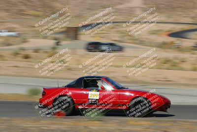 media/Oct-01-2022-Team Topak Racing (Sat) [[f860fb51be]]/2-Inter Low 2/session 1 turn 3/